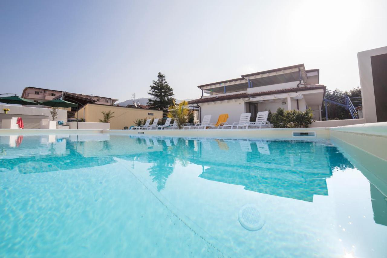 Villa Concettina Capo d'Orlando Luaran gambar